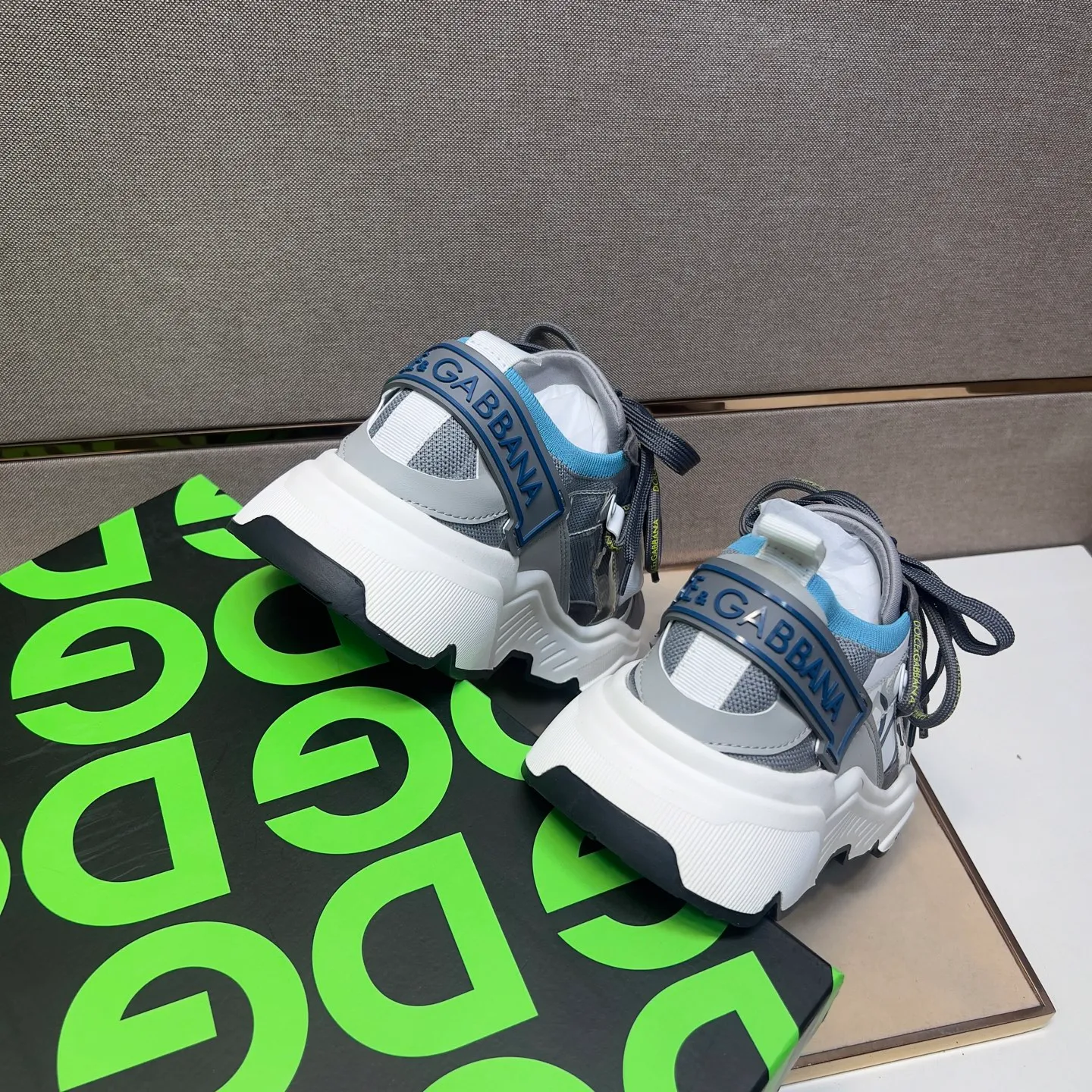 Men's men's shoes 💰pp480【DG～】couple casual shoes 2025z cabinet sales simultaneously 🔶Size: 35-44#️⃣ 🔷1 color🔜The upper is made of multi-material splicing➕Mesh lining, comfortable and breathable, sole: original comfortable and wear-resistant outsole, ⚠️real thing📱photographed🎬real thing is better📢📢📢